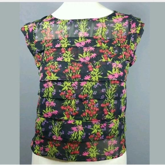 Lily White Top Blouse #5303 Size Small Floral - Picture 1 of 5